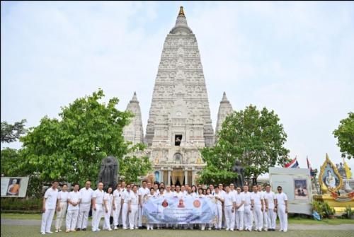 กิจกรรมการปฏิบัติธรรม โครงการอบรมหลักสูตร “หลักนิติธรรมเพื่อประชาธิปไตย” (นธป.) รุ่นที่ 12 วันที่ 13 มีนาคม 2567 ณ วัดสุวรรณภูมิพุทธชยันตี 989 จ.สมุทรปราการ